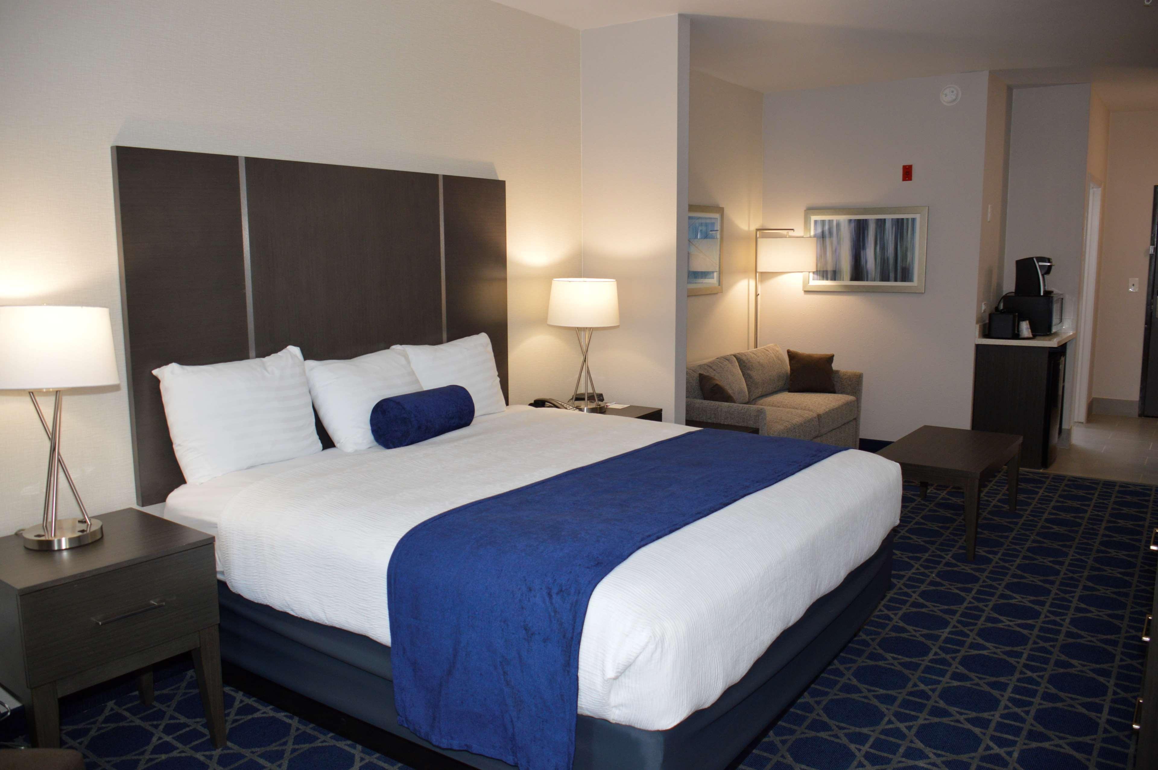 Best Western Plus Rama Inn & Suites لا غراندي المظهر الخارجي الصورة