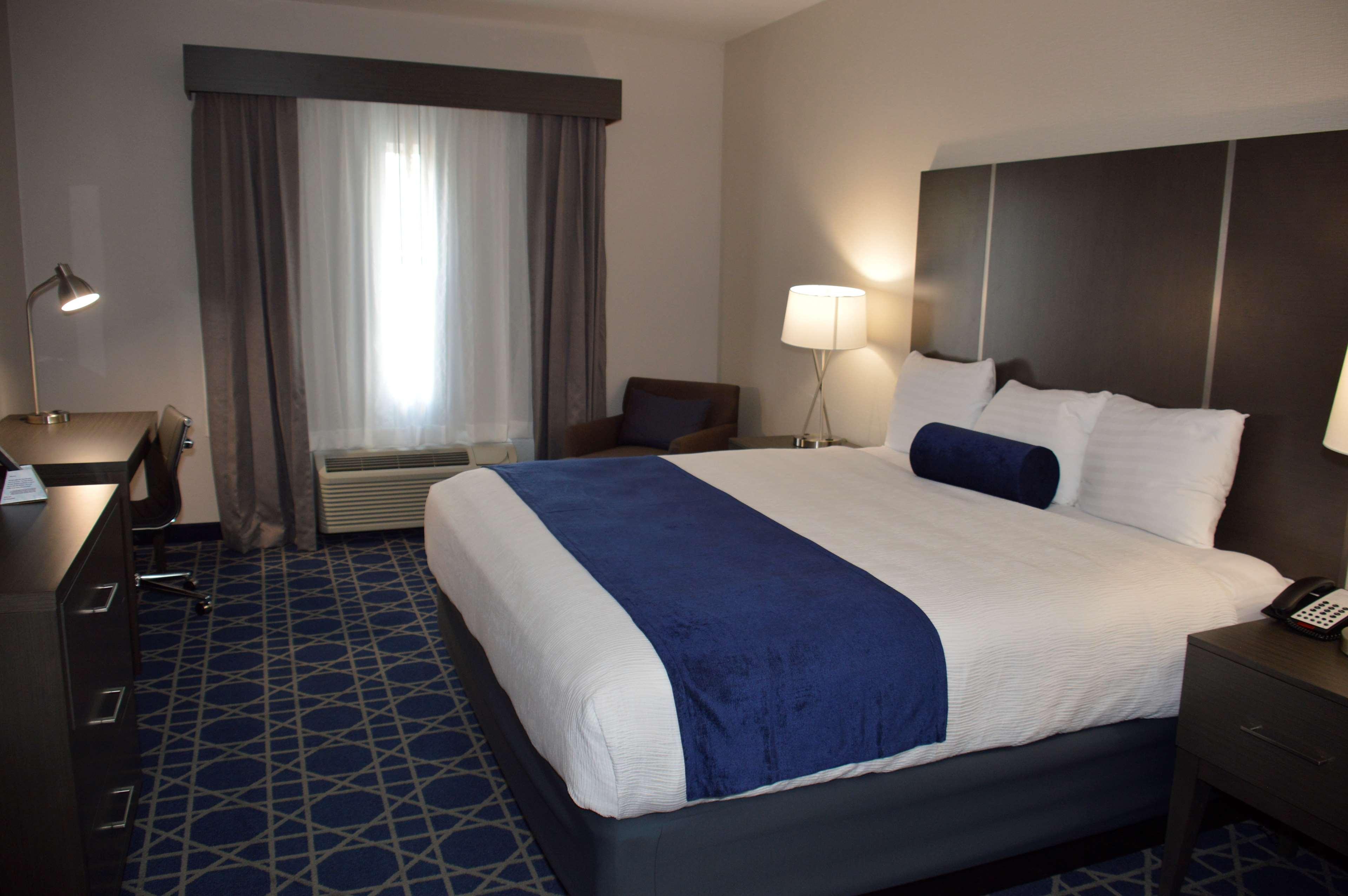 Best Western Plus Rama Inn & Suites لا غراندي المظهر الخارجي الصورة