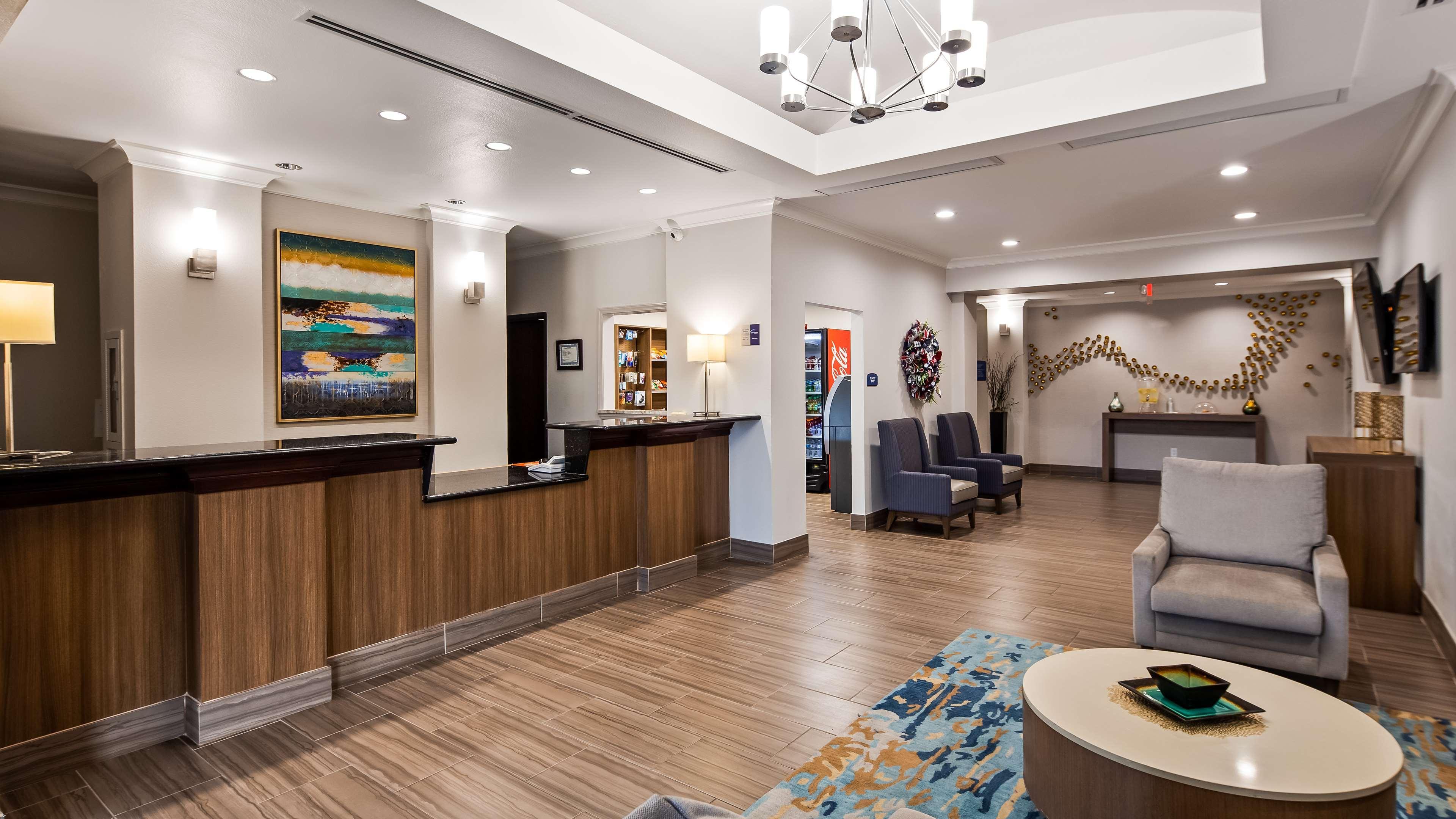 Best Western Plus Rama Inn & Suites لا غراندي المظهر الخارجي الصورة