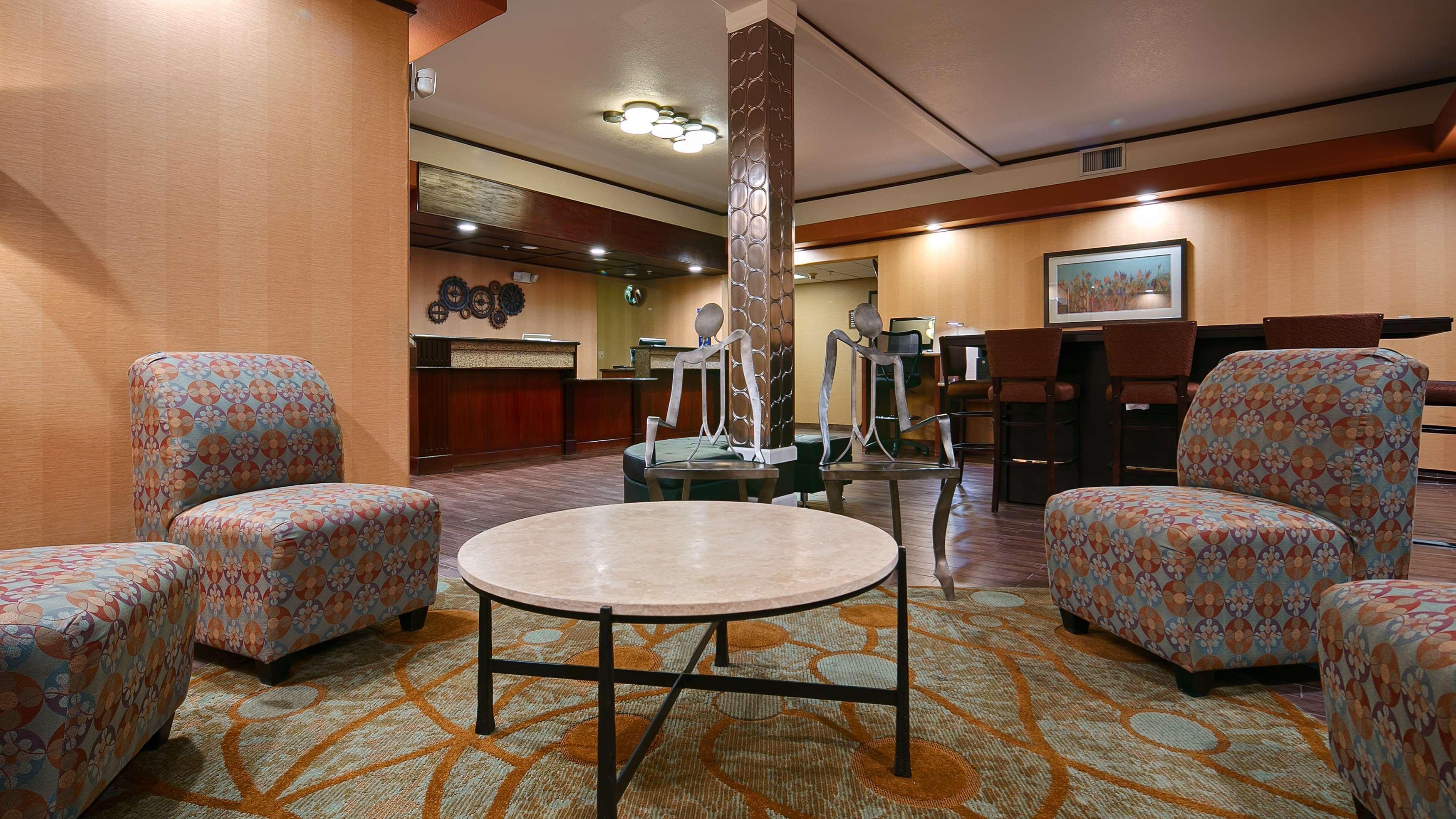 Best Western Plus Rama Inn & Suites لا غراندي المظهر الخارجي الصورة