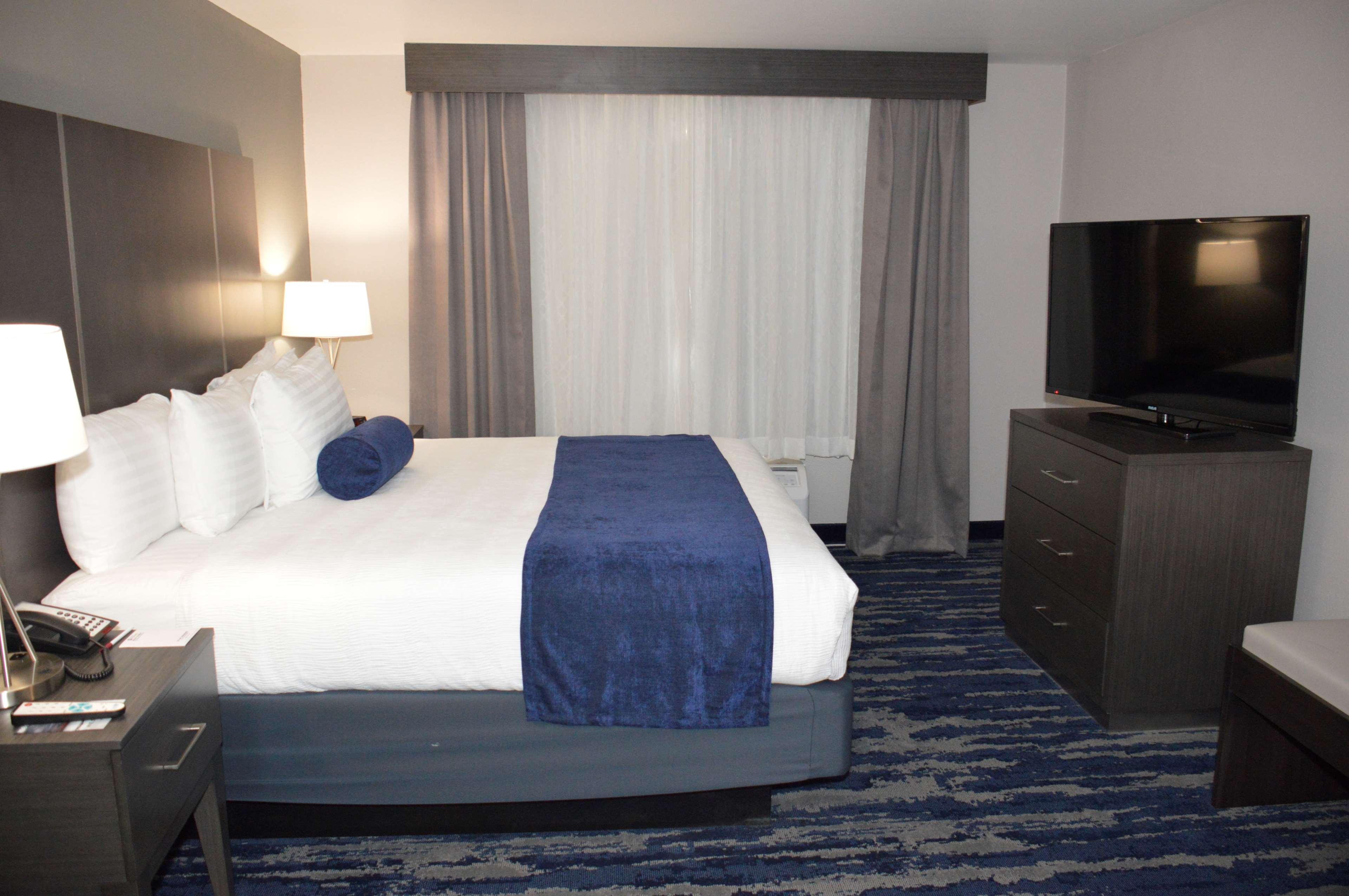 Best Western Plus Rama Inn & Suites لا غراندي المظهر الخارجي الصورة